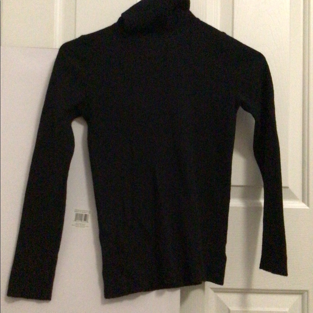 Urban outfitters form fitting turtleneck